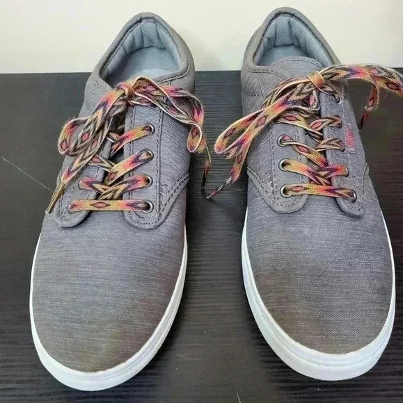 Womens Size 8 Heathered Gray Tan Vans Sneakers With Aztec Laces - Picture 2 of 7